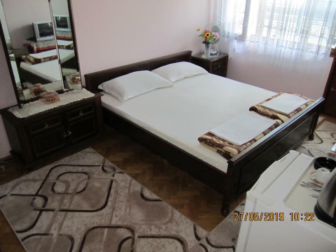 Rooms In 네세부르 외부 사진